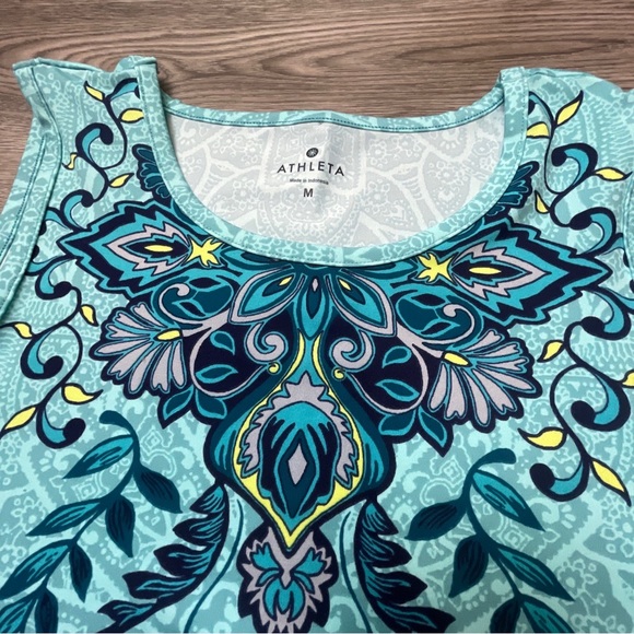 Athleta Muscle Up Mandala Turquoise Tank Top Size M NWOT - Picture 2 of 4